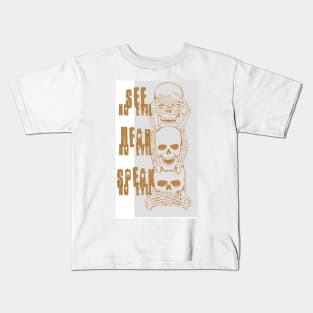 three wise skulls Kids T-Shirt